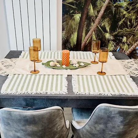 Summer Infinity Apartment